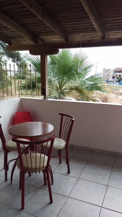 Dimitris & Vassiliki'S Apartment Possidi Ngoại thất bức ảnh